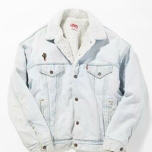 Levi's Vintage Trucker Jacket Distressed Light Wash Denim Sherpa Sherling Coat L